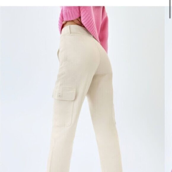 Aritzia  * Wilfred Free Modern Cargo Pant BNWOT Gd Birch - Picture 5 of 16